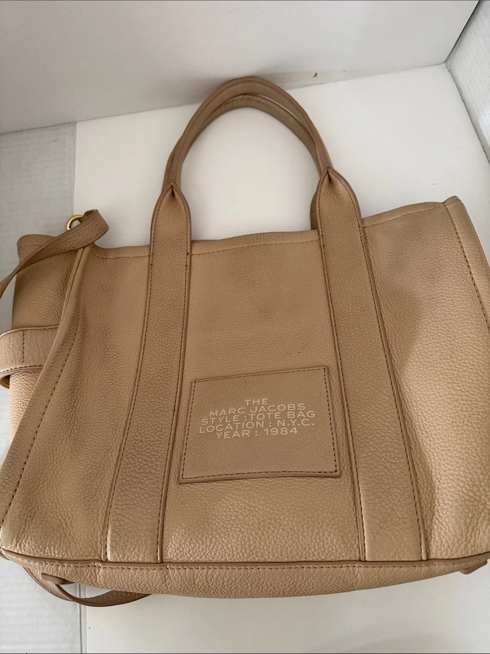 Marc Jacobs Beige Leather The Tote Bag